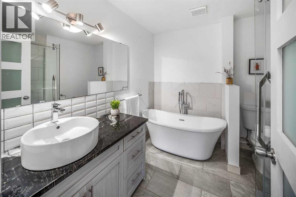74 Redwood Meadows Drive — photo 26