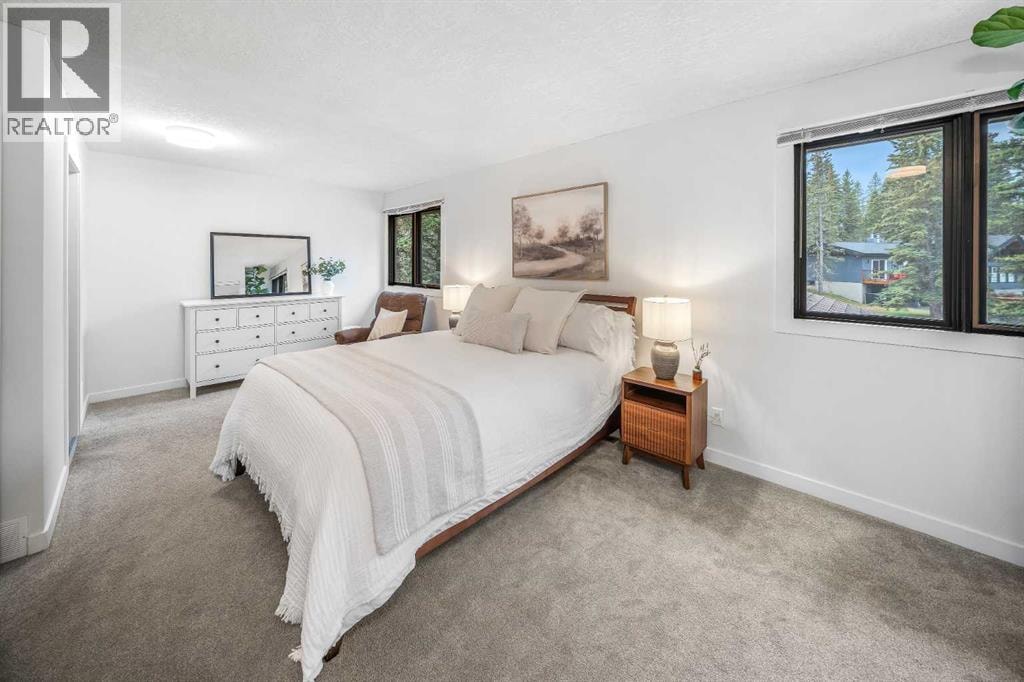 74 Redwood Meadows Drive — photo 24