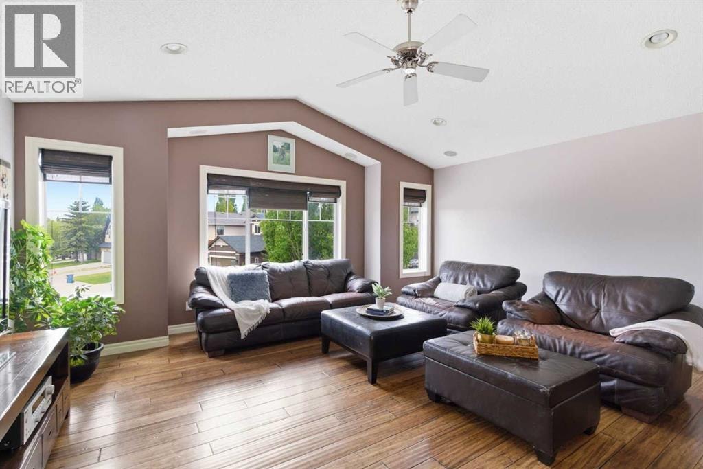 141 Panamount Green NW — photo 19