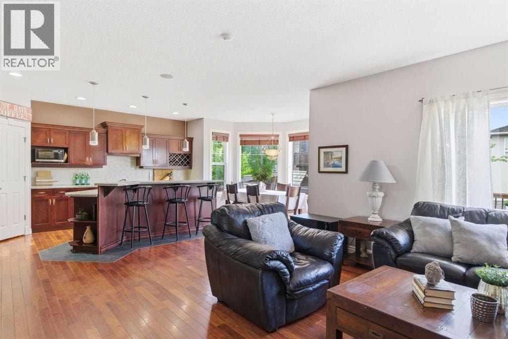 141 Panamount Green NW — photo 9