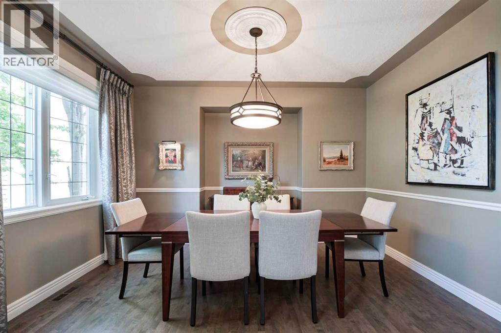 136 Strathlea Place SW — photo 4