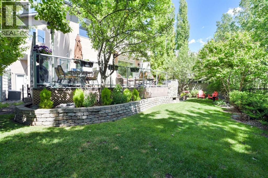 136 Strathlea Place SW — photo 41