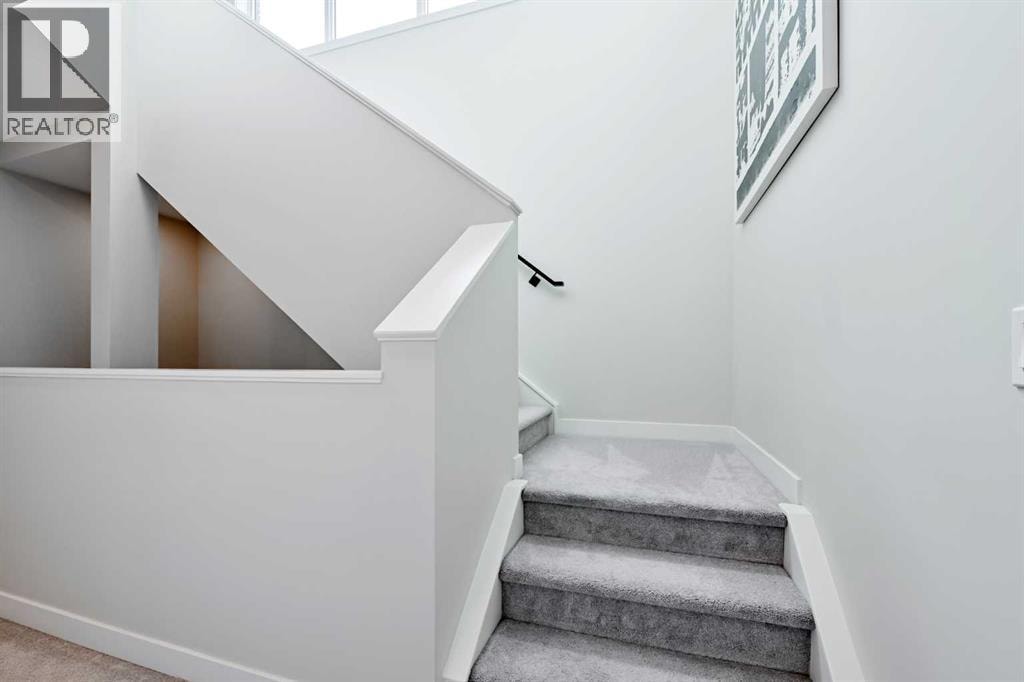 4929 20 Street SW — photo 20