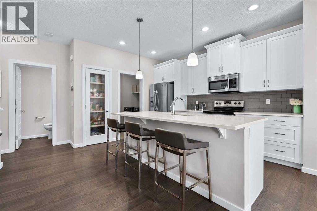 567 Evansborough Way NW — photo 3