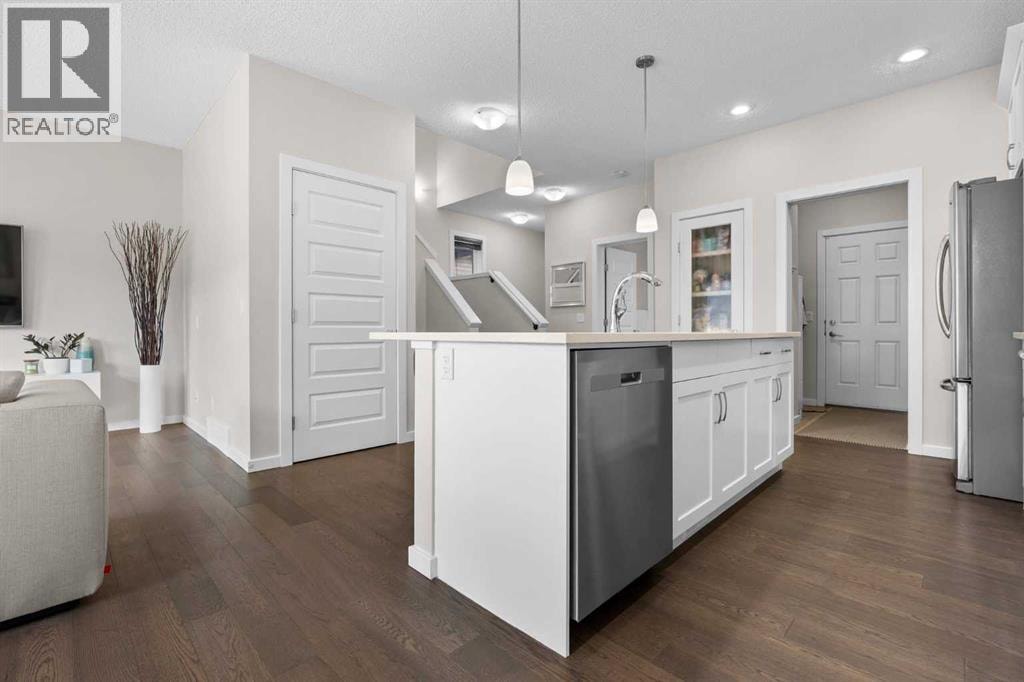 567 Evansborough Way NW — photo 4