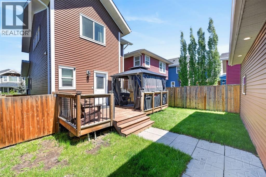 218 River Heights Green — photo 38