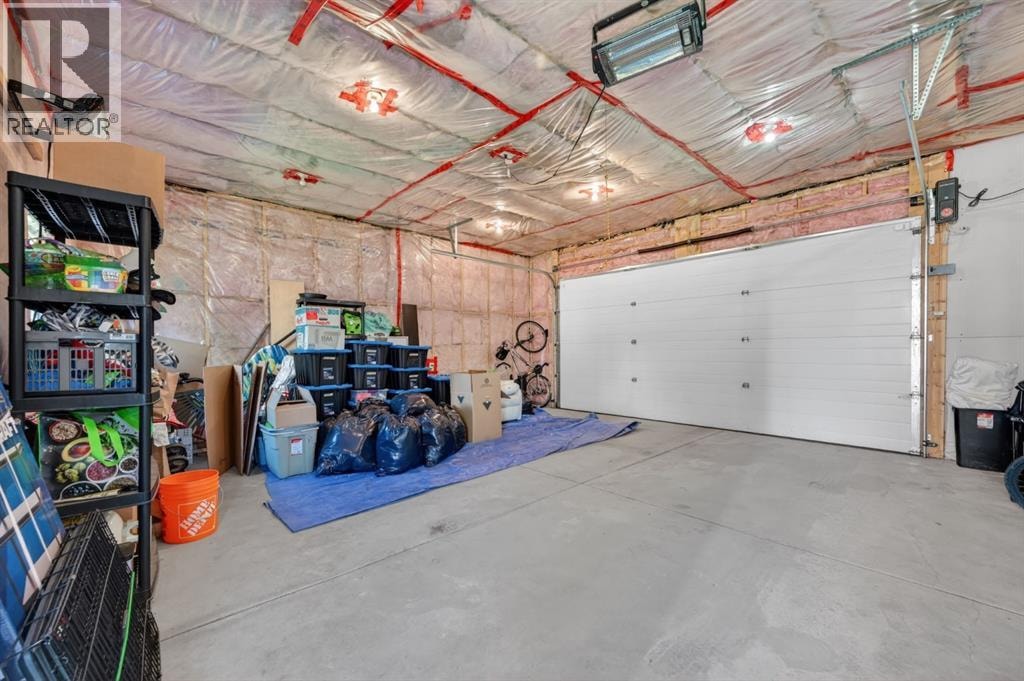 218 River Heights Green — photo 32