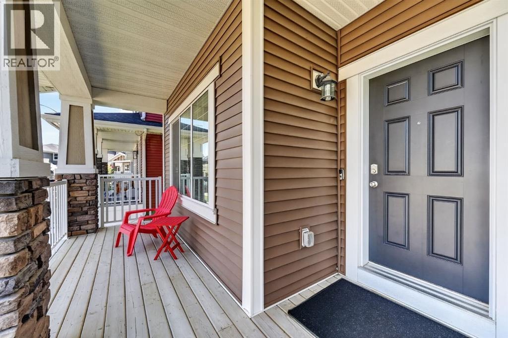 218 River Heights Green — photo 4