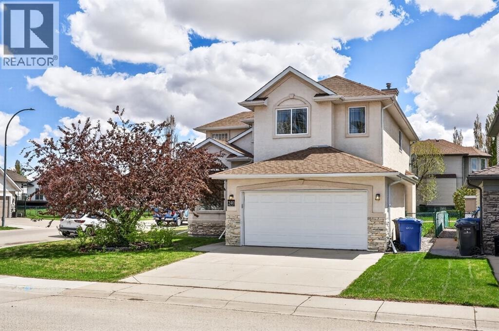 240 Cove Drive — photo 1