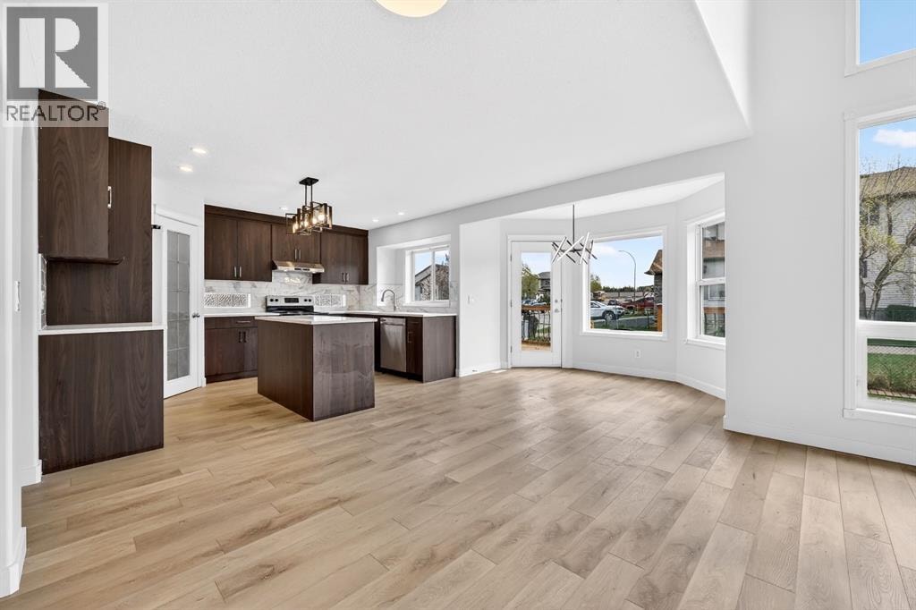 240 Cove Drive — photo 7
