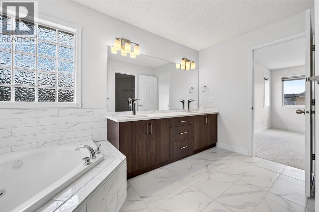 240 Cove Drive — photo 29