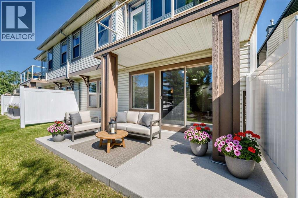 241 Springbank Terrace SW — photo 33