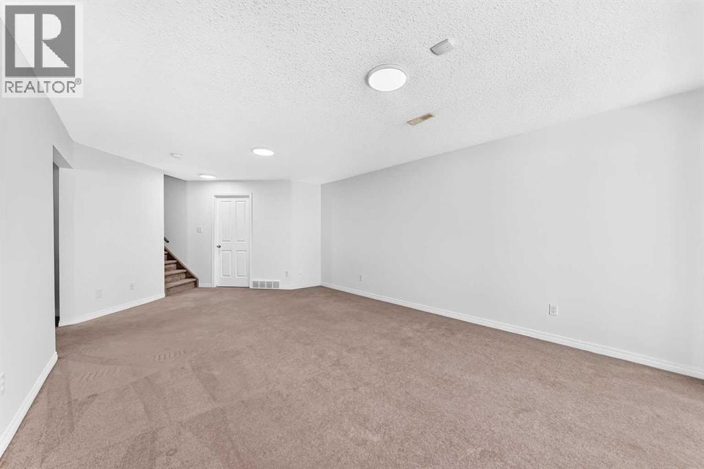 241 Springbank Terrace SW — photo 38