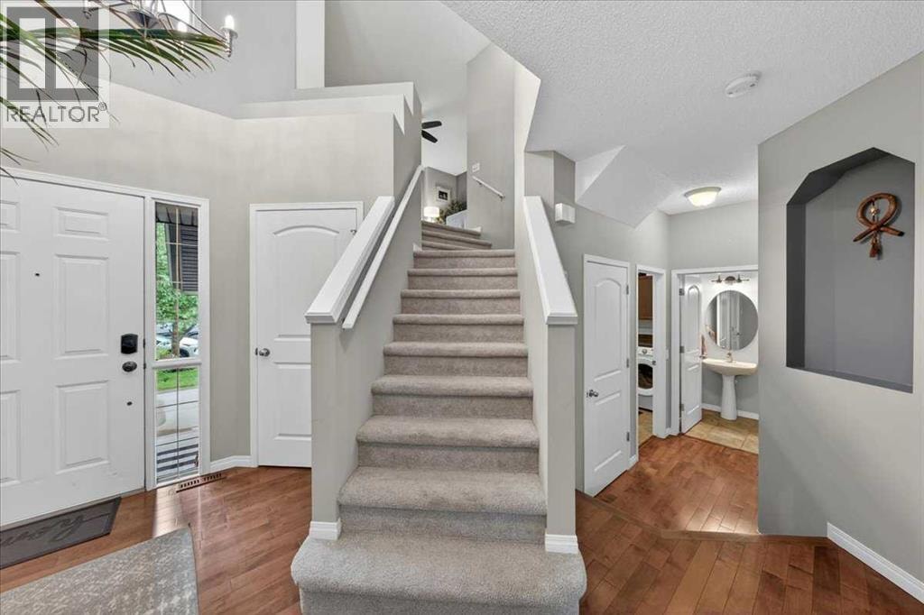 132 Tuscany Meadows Common NW — photo 3