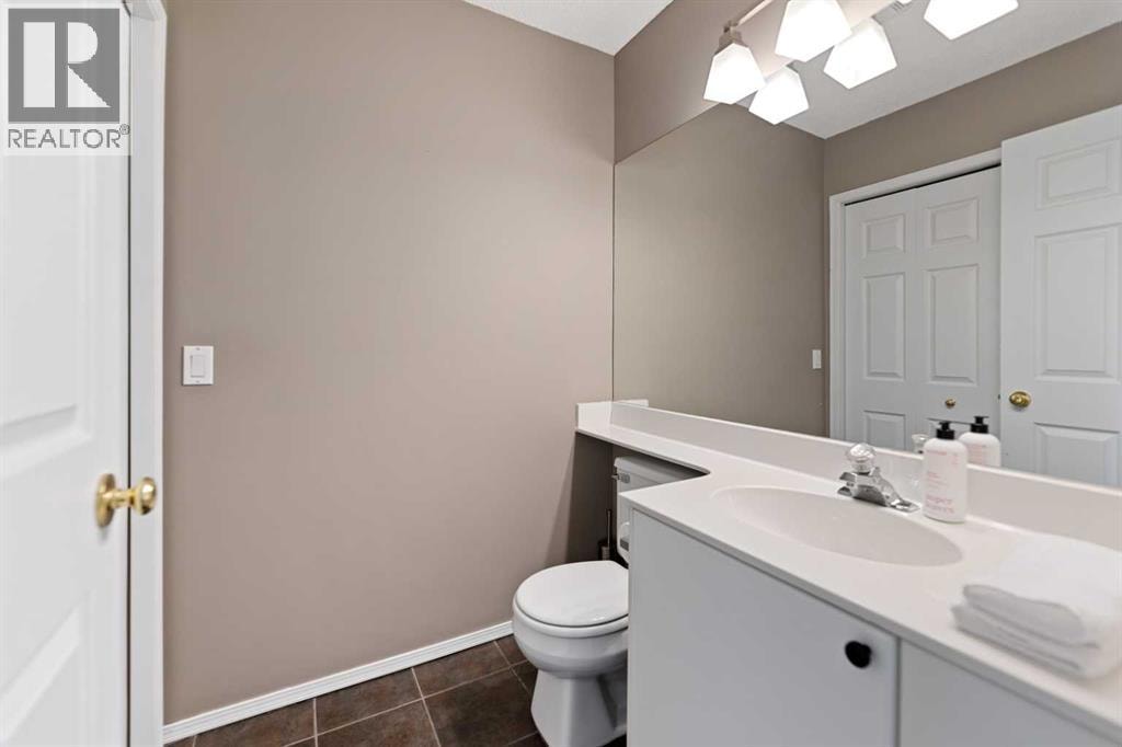 3204, 7171 Coach Hill Road SW — photo 20