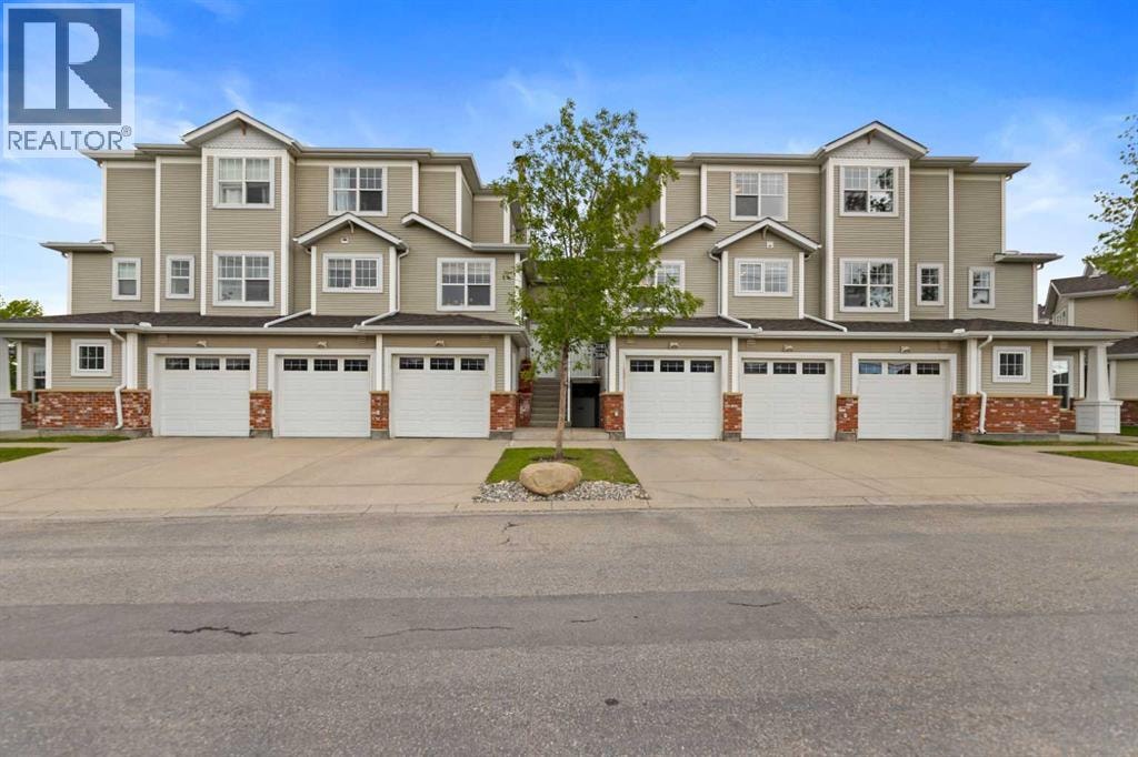 3204, 7171 Coach Hill Road SW — photo 2