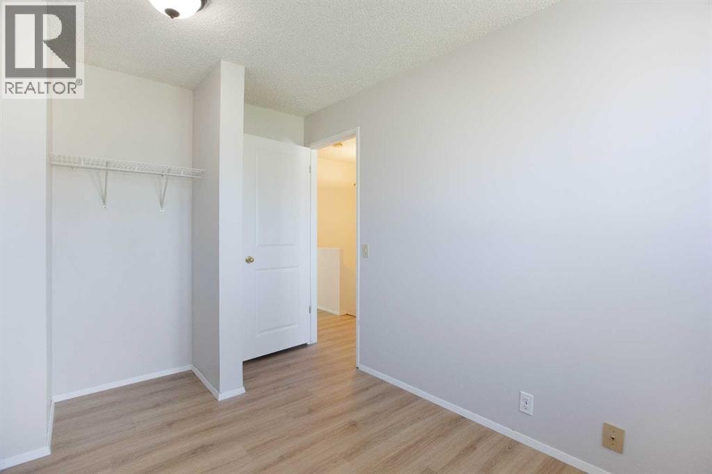2330 Woodview Drive SW — photo 15