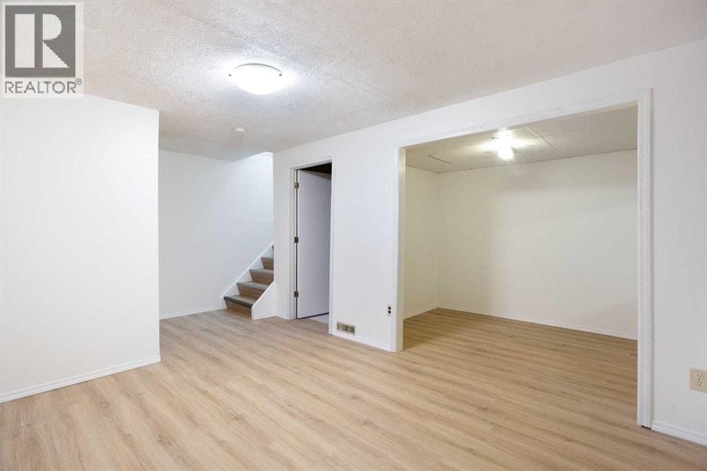 2330 Woodview Drive SW — photo 20