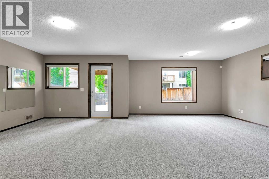 27 Pantego Close NW — photo 37