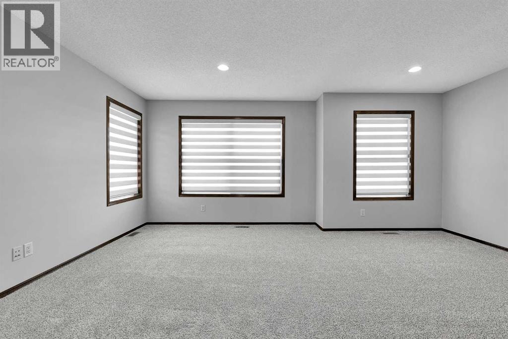 27 Pantego Close NW — photo 31