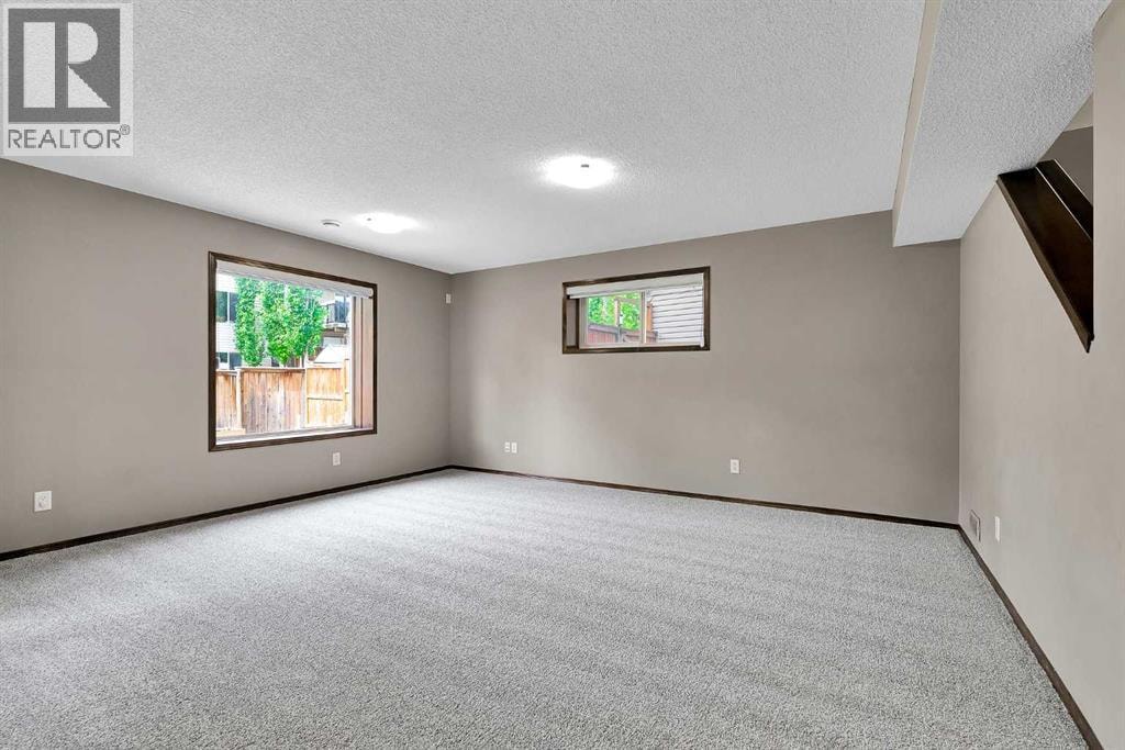 27 Pantego Close NW — photo 33