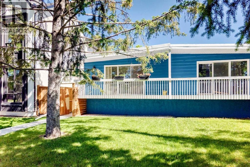 2124B 52 Avenue SW — photo 49