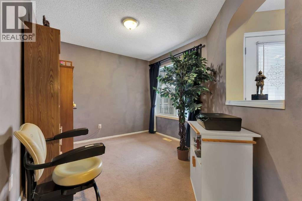 15 Saddletree Drive NE — photo 4