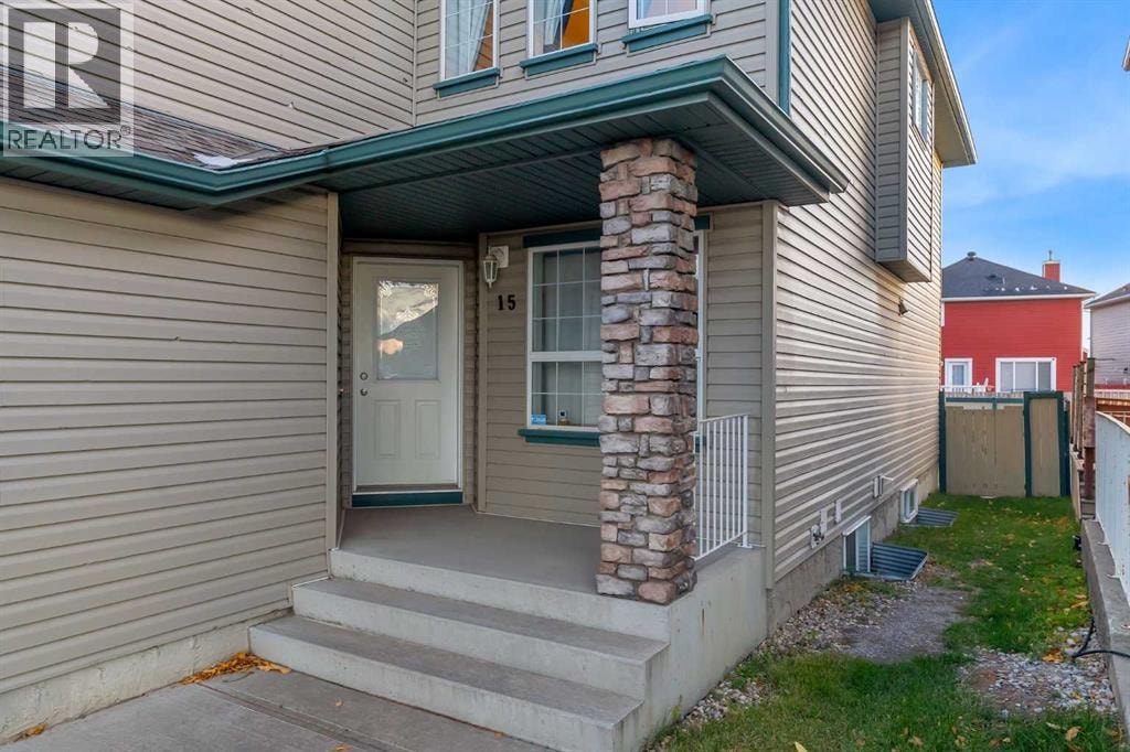 15 Saddletree Drive NE — photo 2