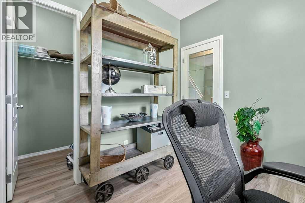 142 Elgin View SE — photo 9