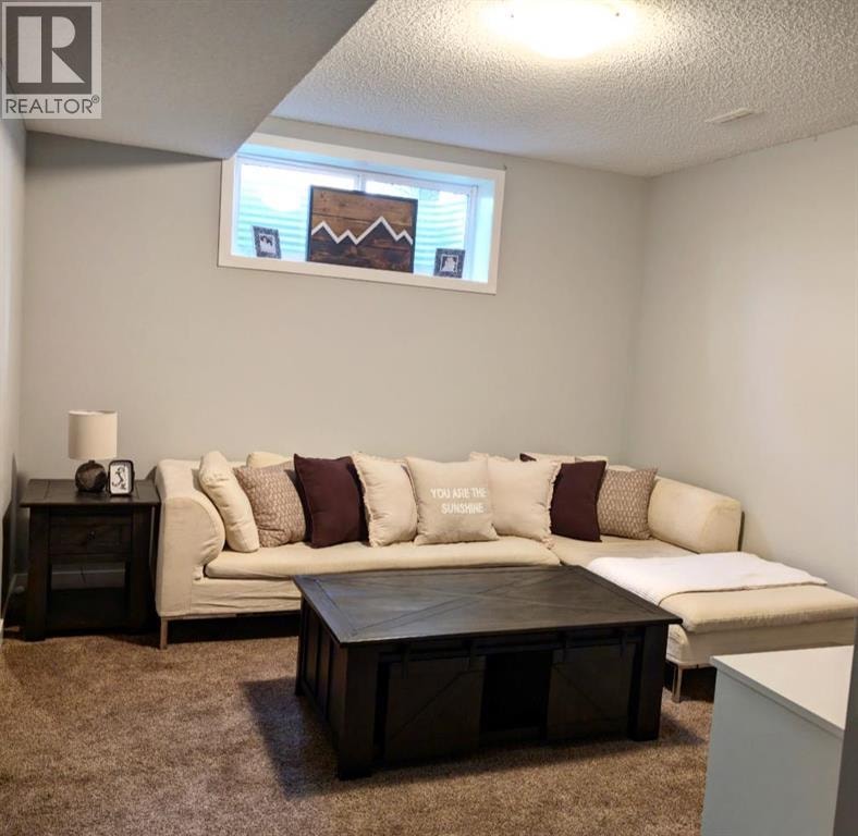 79 Sunset Road — photo 17