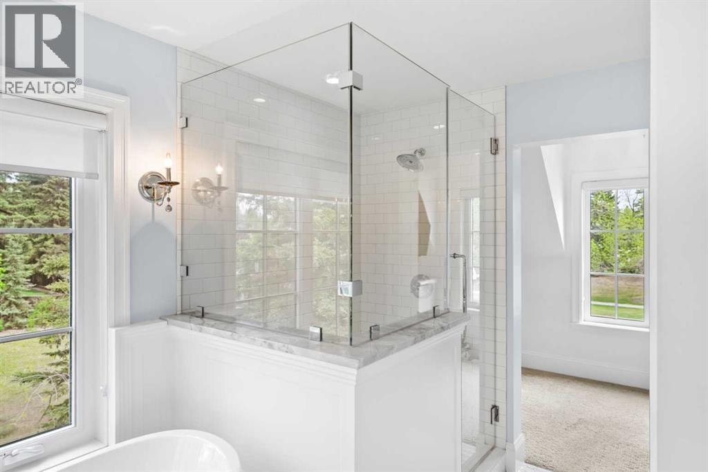 3731 37 Street NW — photo 32