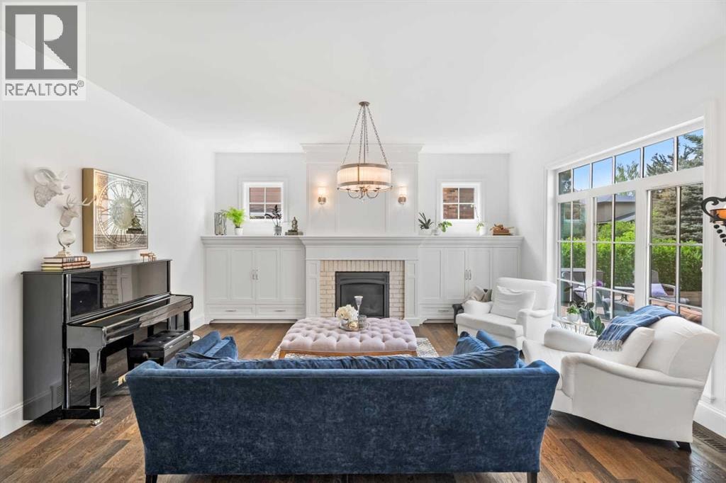 3731 37 Street NW — photo 9