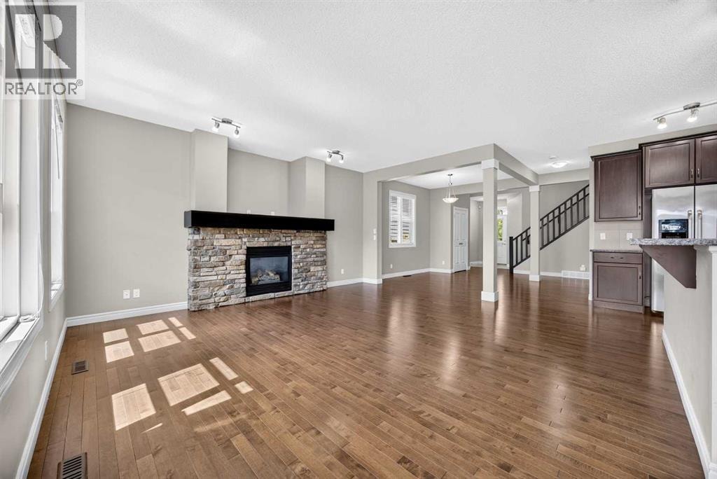 1022 Evanston Drive — photo 6