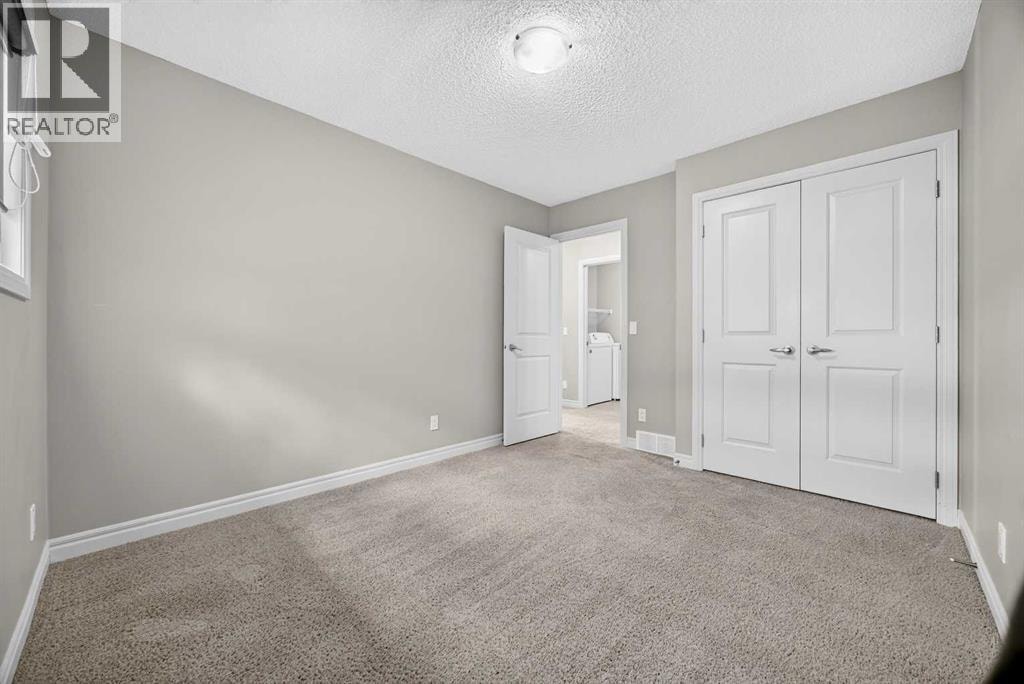 1022 Evanston Drive — photo 43