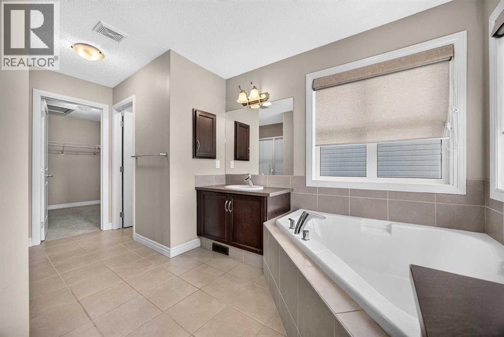 1022 Evanston Drive — photo 33