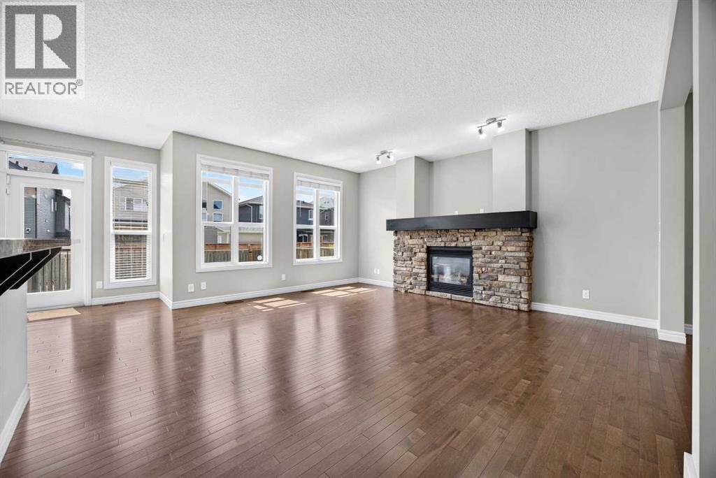 1022 Evanston Drive — photo 8