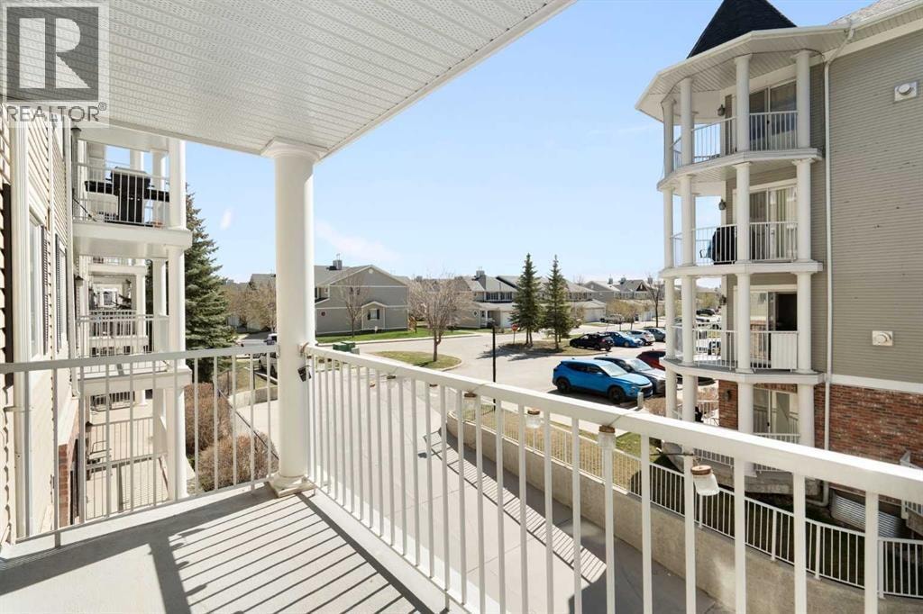 5209, 69 Country Village Manor NE — photo 29