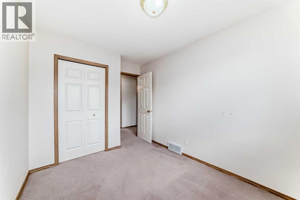 152 Country Hills Villas NW — photo 22