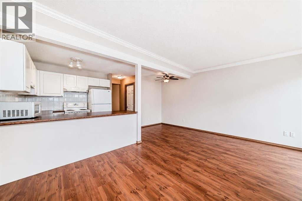 152 Country Hills Villas NW — photo 7