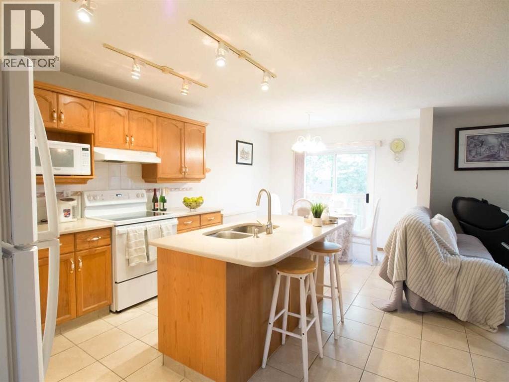 5209 Coral Shores Drive NE — photo 11