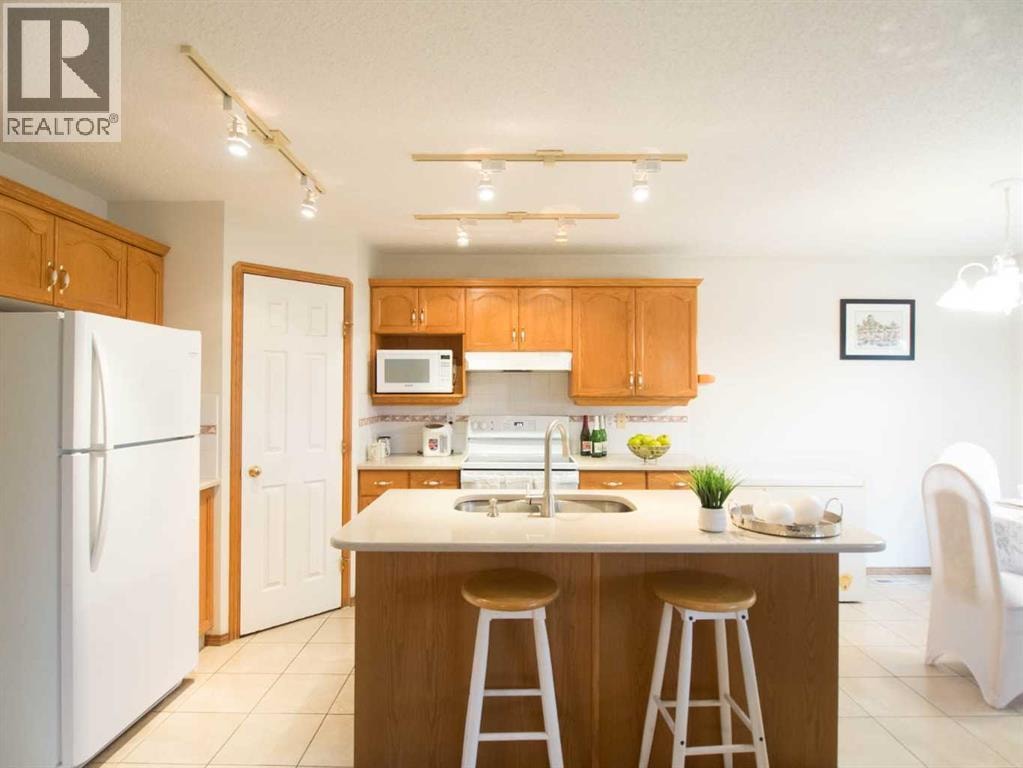 5209 Coral Shores Drive NE — photo 12