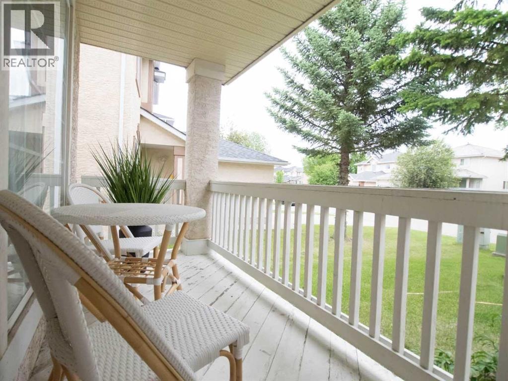 5209 Coral Shores Drive NE — photo 3