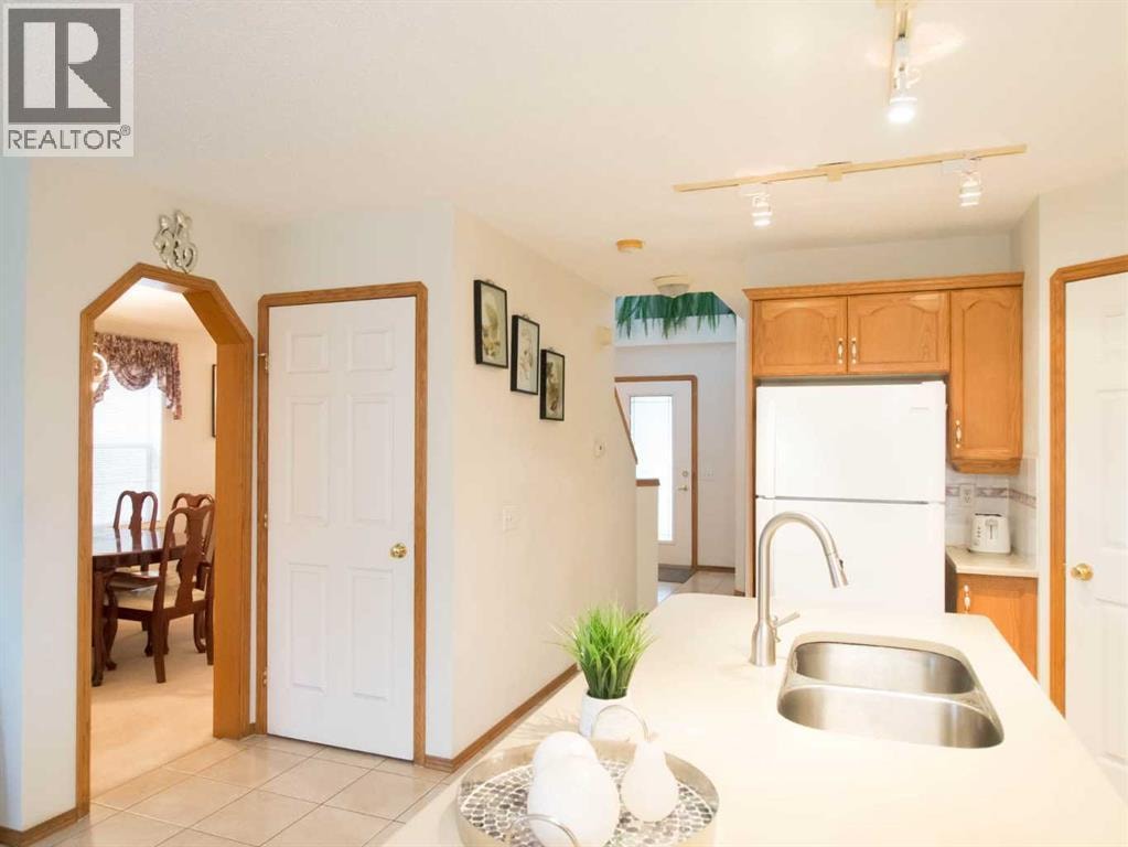 5209 Coral Shores Drive NE — photo 16