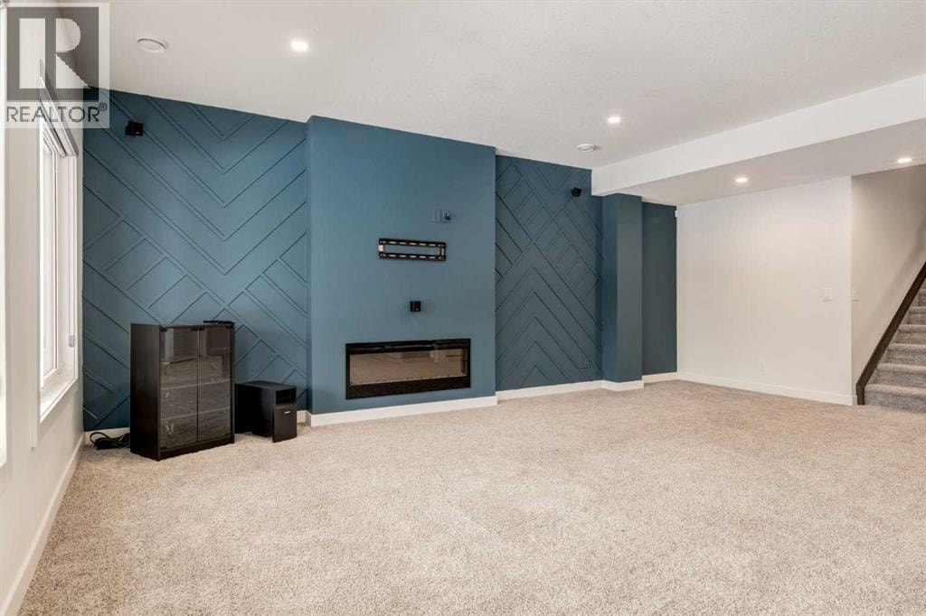 142 Cranbrook Park SE — photo 37