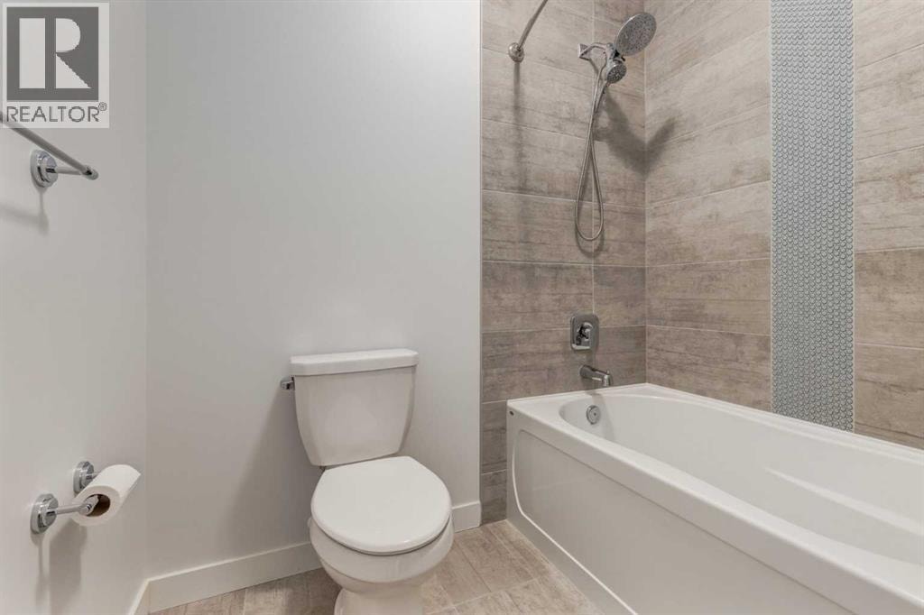 142 Cranbrook Park SE — photo 31