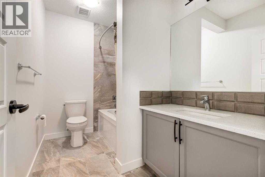 142 Cranbrook Park SE — photo 41