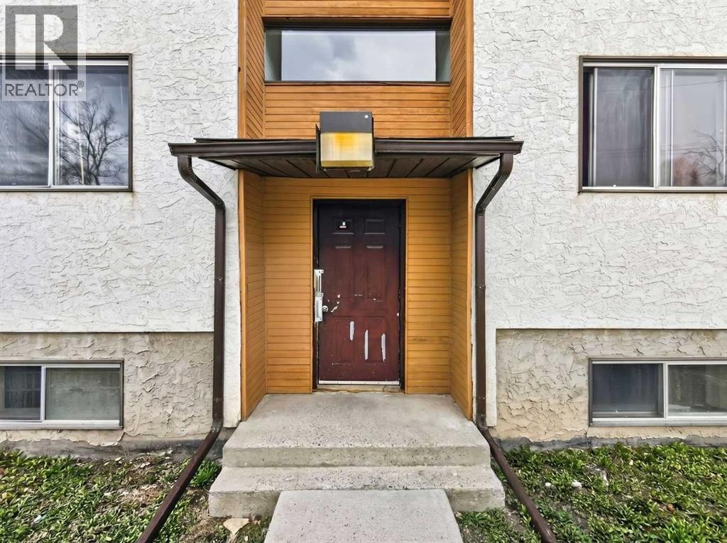 934 5A Street NW — photo 26