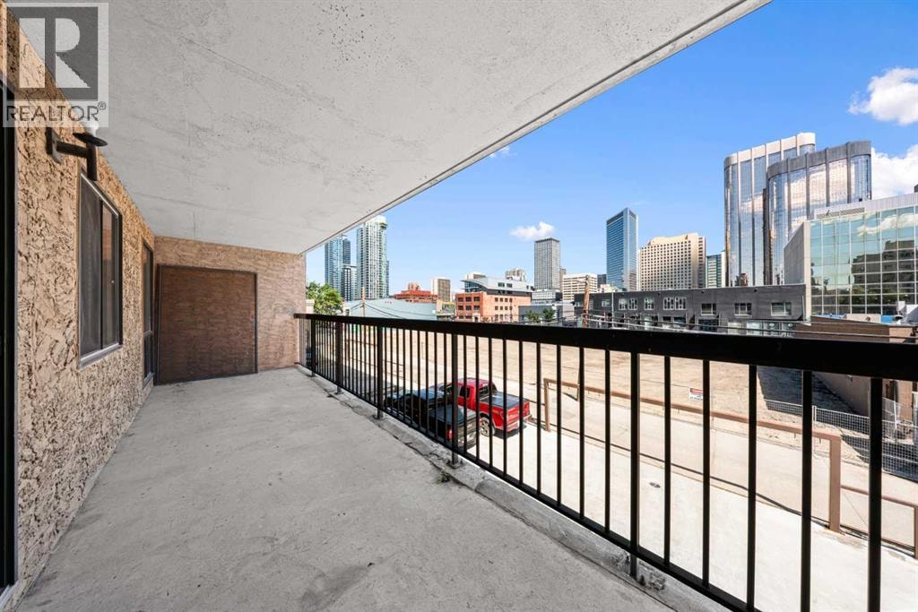 202, 718 12 Avenue SW — photo 20