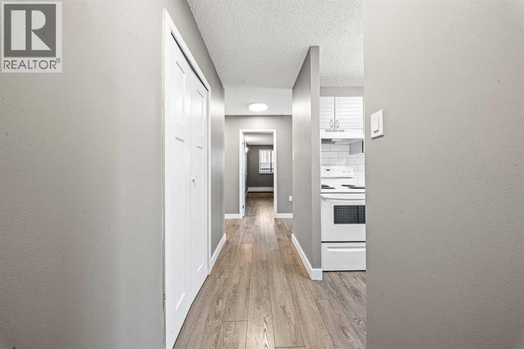 202, 718 12 Avenue SW — photo 3