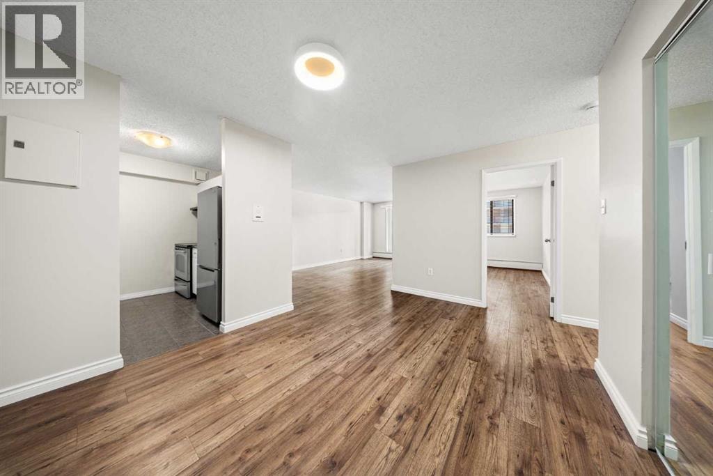 305, 718 12 Avenue SW — photo 3